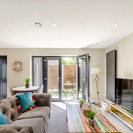 Uk40240-the Bluebell 스칼비