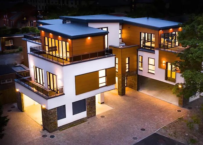 Uk40240-the Bluebell *